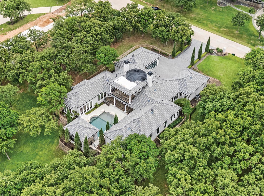 Modern Luxury In A Timeless Setting - The Estates at Tour 18